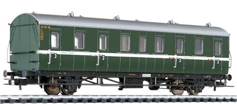 LILIPUT 334035 Пассажирский вагон 3 кл. (Ctr-21/37, 45 331 Mz), H0, III, DB