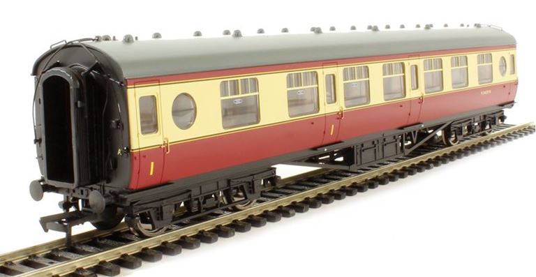 BRANCHLINE 39-465 60 футовый пассажирский вагон, 00, III (UK4), LMS Crimson & Cream