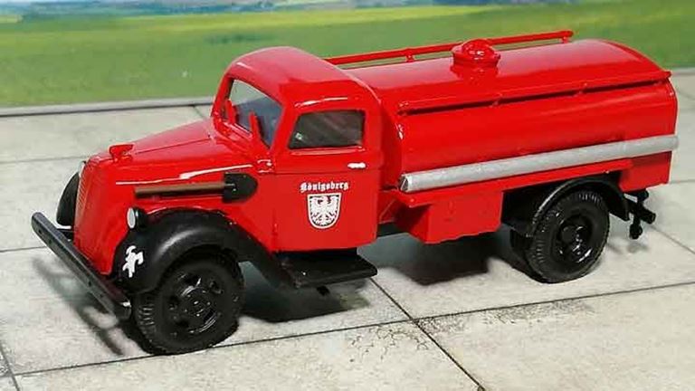 RUSAM-FORD-G997Т-60-222 Автомобиль пожарной службы Ford® G997Т «Nürnberg», 1:87, 1941–1948