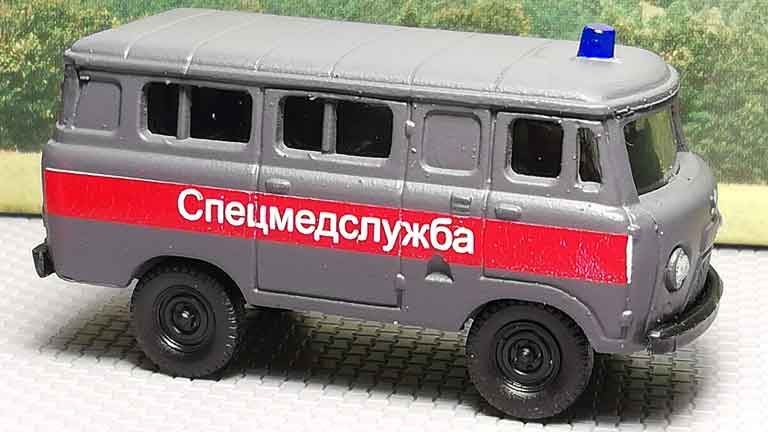 RUSAM-UAZ-452-35-525 Автомобиль УАЗ-452 «СПЕЦМЕДСЛУЖБА», 1:87, 1965, СССР