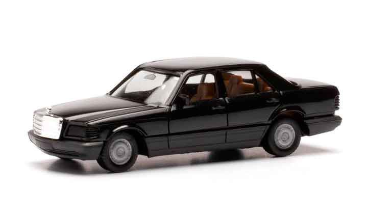 HERPA 013727-002 Автомобиль класса люкс Mercedes-Benz® W126 (чёрный для сборки ), 1:87
