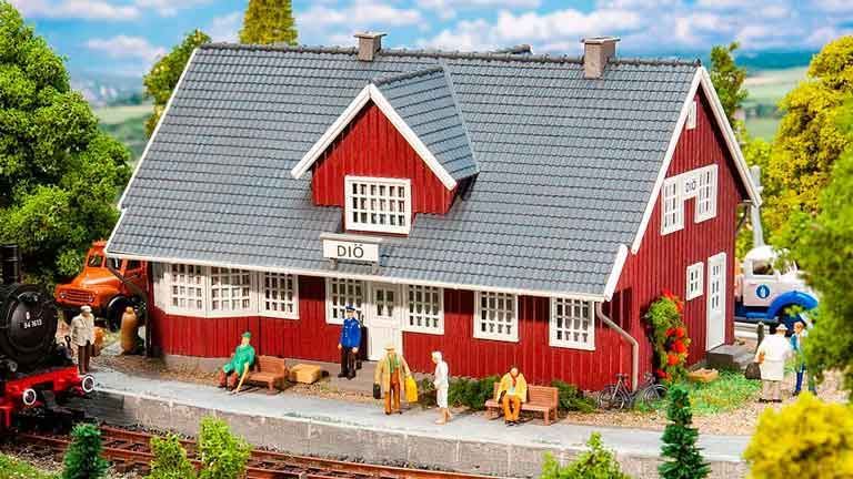 FALLER 110160 Шведский железнодорожный вокзал «DIÖ», 1:87, 1921—1945