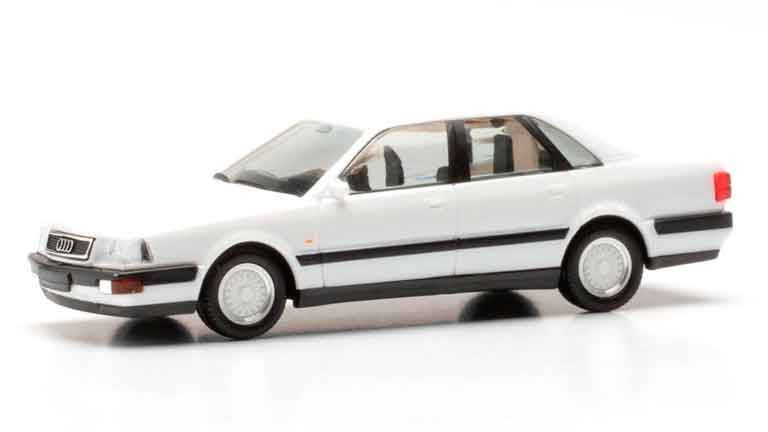 HERPA 023962-002 Лимузин Audi® V8 (белый), 1:87