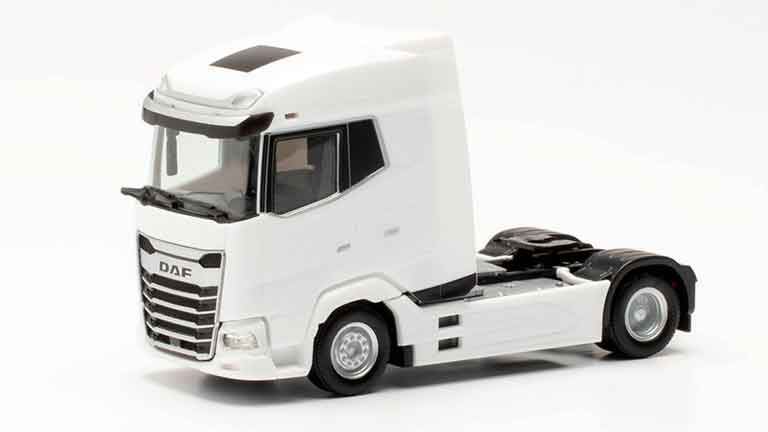 HERPA 315760 Седельный тягач DAF® XG (белый), 1:87