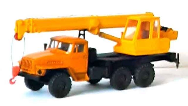 RUSAM-URAL-4320-AK Автокран «Ивановец»  (3 колена выдвижной) на базе Урал, 1:87, 1977, СССР