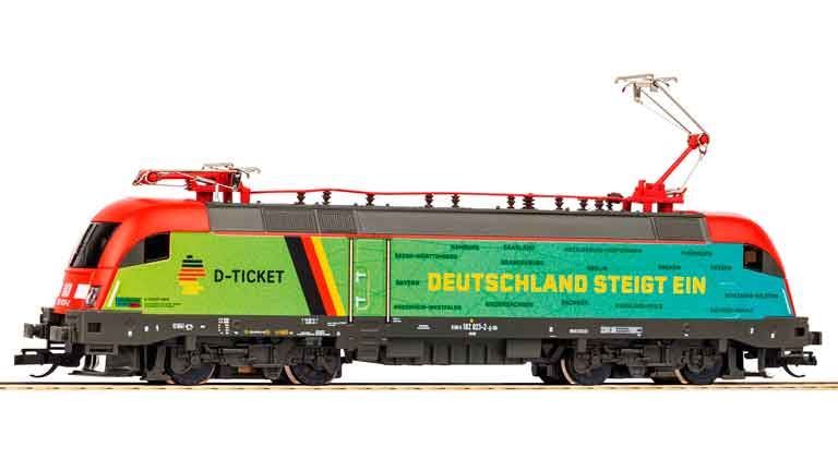 PIKO 47441 Электровоз BR 182 Taurus «D-Ticket» (интерфейс 8 пин), TT, VI, DB AG