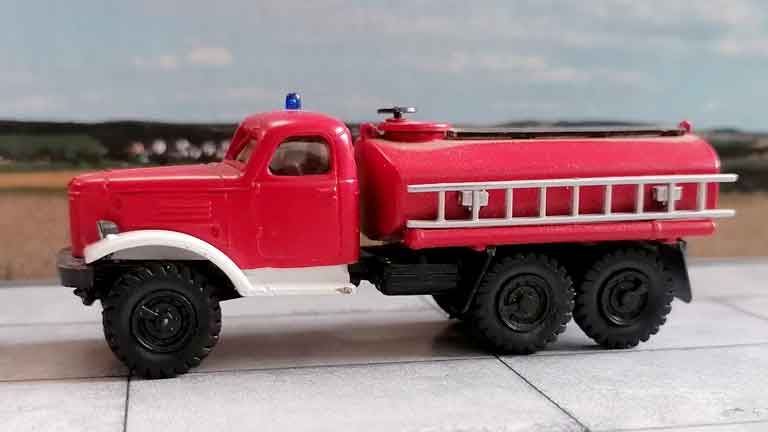 RUSAM-ZIL-157-60-223 Автоцистерна пожарной службы на базе ЗиЛ 157 (лестница), 1:87, 1958—1991