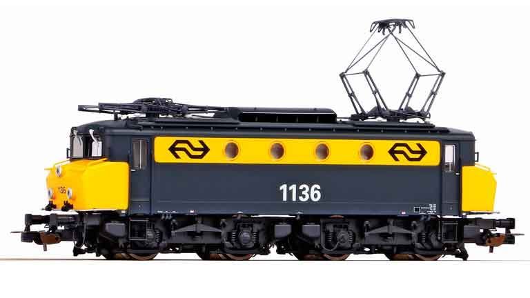 PIKO 51370 Электровоз Rh 1100 (звук PluX22), H0, IV, NS