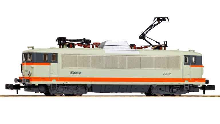 PIKO 94210 Электровоз BB 25500 (интерфейс 6 пин), N, IV, SNCF